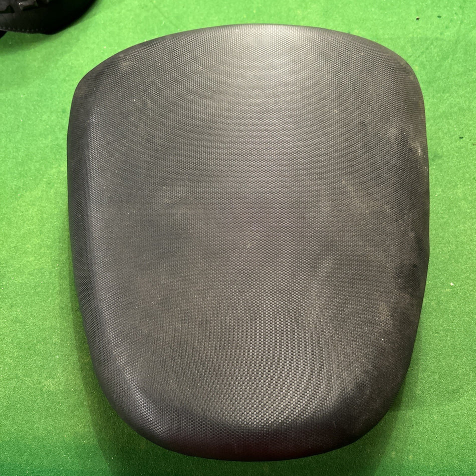 Suzuki GSXR1300 2006 pillion seat Hyabusa
